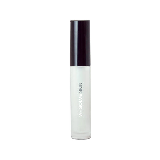 Clear lip gloss with glassy finish – non-sticky vegan formula in eco-friendly packaging