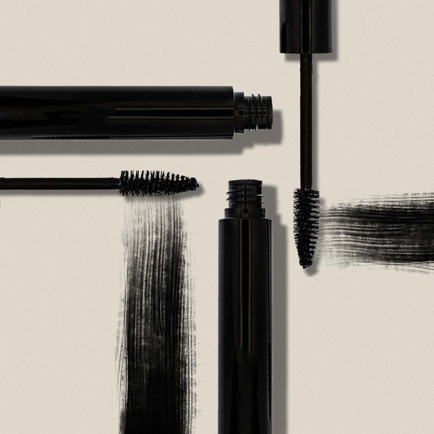 Lengthening Mascara – Black | Smudge-Proof, Flake-Free Volume & Length